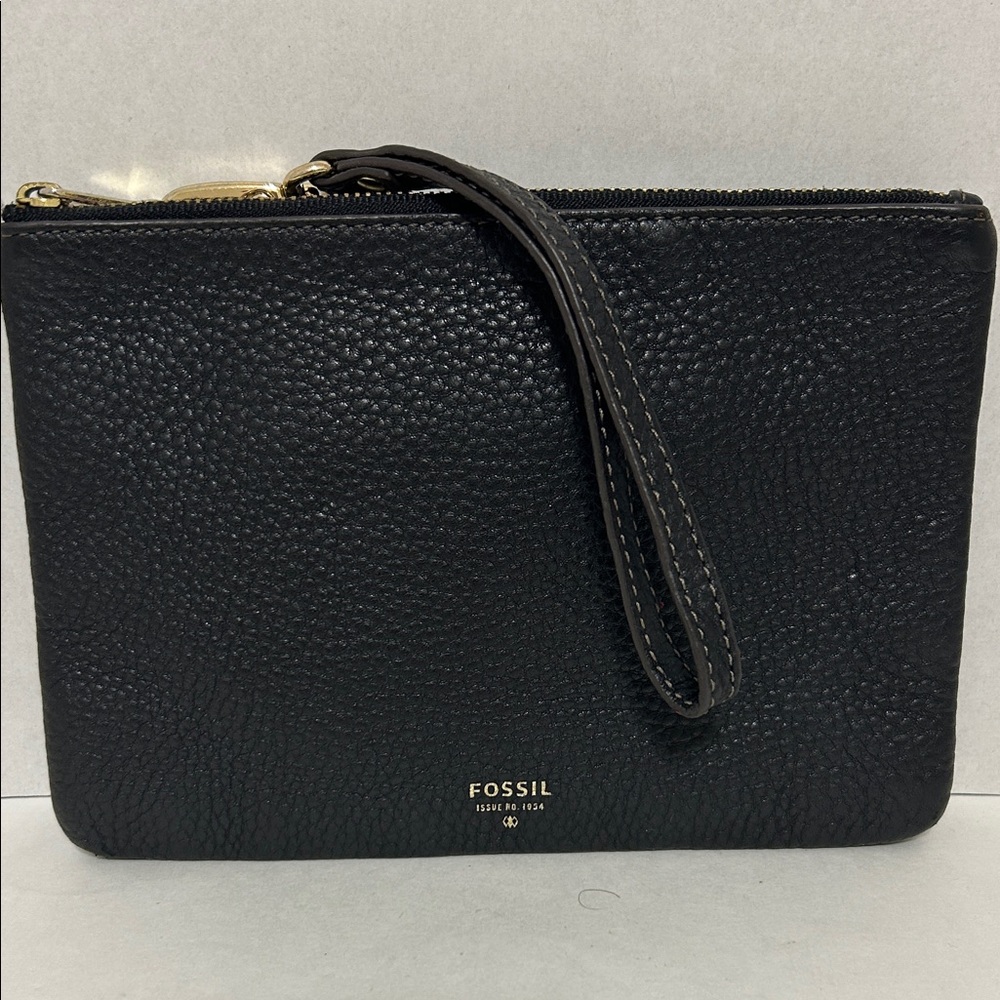 Fossil Black Pebbled Leather Wristlet with Gold Hardware